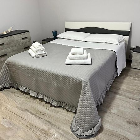 Ca Rosas - Appartamento Alba Alba  Zewnętrze zdjęcie